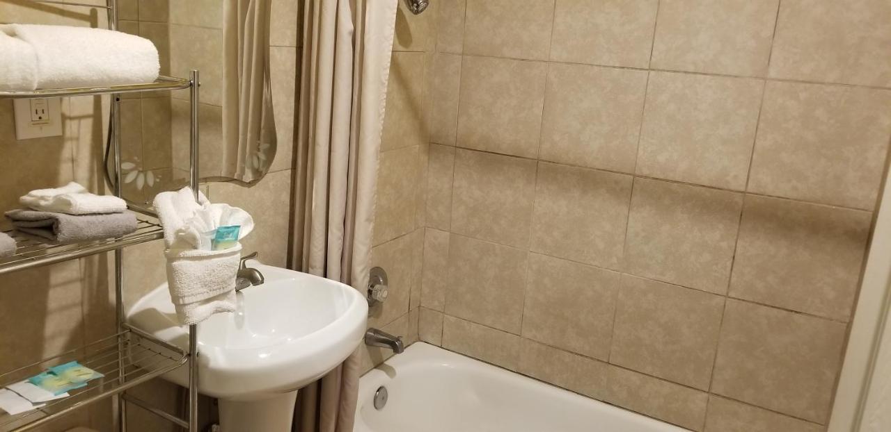 Seattle Inn Northgate Ngoại thất bức ảnh